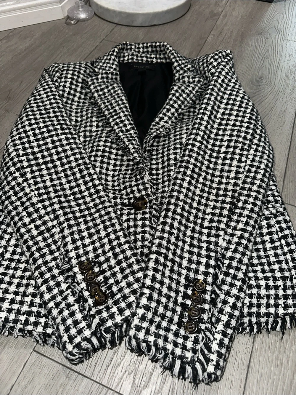 Ann Taylor Black and White Houndstooth Blazer size 0 - Picture 5 of 10